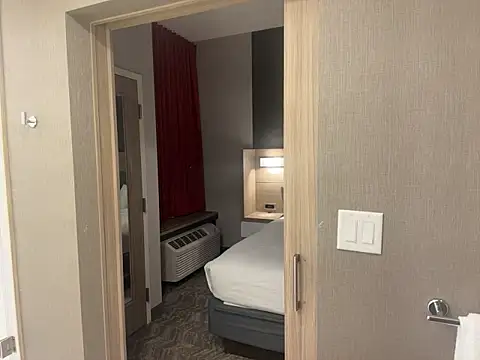 Snapshot of bobbyatx chatting on December 1, 2025, 7:31 am bobbyatx online show from December 1, 2025, 7:31 am