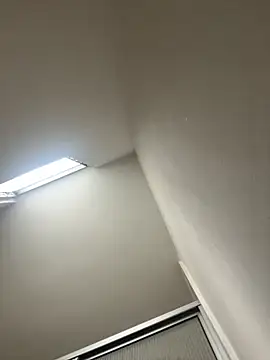 Selena Roa online show from November 11, 2025, 12:44 pm