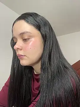 Snapshot of Selena_Roa chatting on January 16, 2026, 4:00 pm Selena Roa online show from January 16, 2026, 4:00 pm