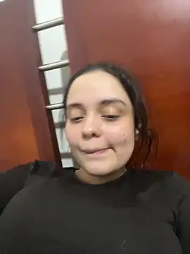 Selena Roa online show from March 7, 2026, 2:18 am