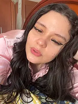 Snapshot of Selena_Roa chatting on February 26, 2026, 2:28 pm Selena Roa online show from February 26, 2026, 2:28 pm