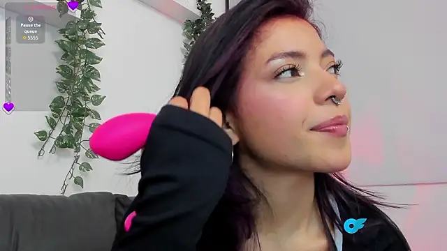 Snapshot of katoo4 chatting on February 6, 2026, 1:23 am katoo4 online show from February 6, 2026, 1:23 am