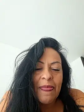 Snapshot of viviana-sexi chatting on July 24, 2026, 1:40 pm viviana-sexi online show from July 24, 2026, 1:40 pm