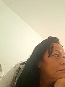 Snapshot of viviana-sexi chatting on June 10, 2026, 12:28 pm viviana-sexi online show from June 10, 2026, 12:28 pm