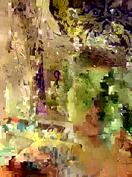 Snapshot of kutekiwi chatting on December 18, 2025, 8:19 am kutekiwi online show from December 18, 2025, 8:19 am