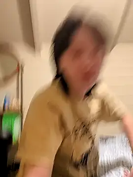 Snapshot of kutekiwi chatting on November 28, 2025, 1:17 am kutekiwi online show from November 28, 2025, 1:17 am