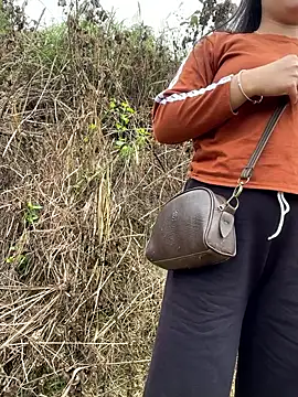 Snapshot of Irin_jo chatting on February 3, 2026, 7:46 am Irin jo online show from February 3, 2026, 7:46 am