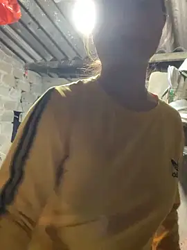 Snapshot of Irin_jo chatting on February 22, 2026, 1:35 pm Irin jo online show from February 22, 2026, 1:35 pm