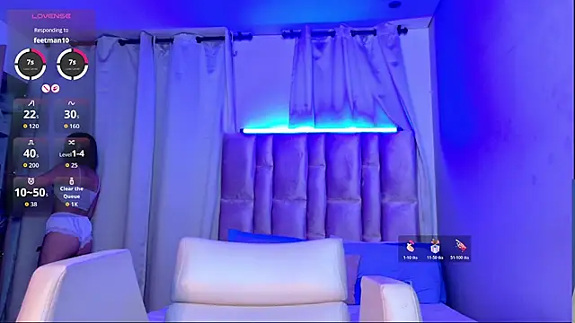 Snapshot of InocentLuna chatting on October 24, 2025, 11:15 pm InocentLuna online show from October 24, 2025, 11:15 pm