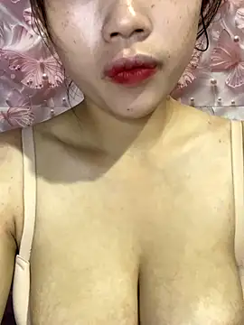 kitty-20x online show from November 15, 2025, 10:41 am