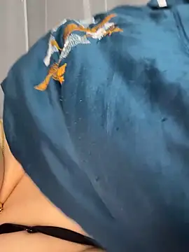 helo-kitty online show from November 19, 2025, 1:22 pm