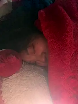 ninixinh online show from October 26, 2025, 4:18 pm