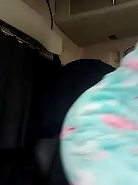 Snapshot of Ryslana0070 chatting on November 9, 2025, 9:24 am Ryslana0070 online show from November 9, 2025, 9:24 am