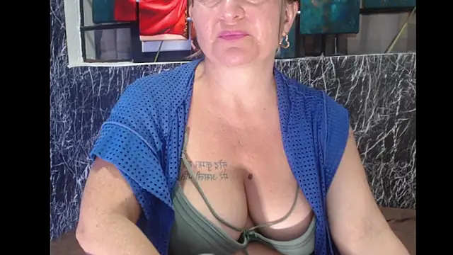 Snapshot of Debora_Cienfuegos25 chatting on November 19, 2025, 1:16 am Debora Cienfuegos25 online show from November 19, 2025, 1:16 am