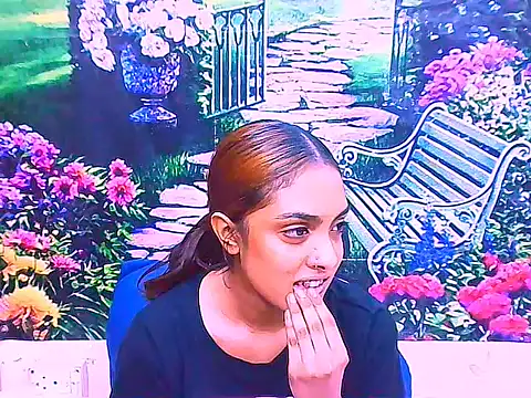 Snapshot of IndianPretty1 chatting on November 17, 2025, 5:22 am IndianPretty1 online show from November 17, 2025, 5:22 am