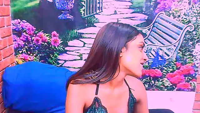 Snapshot of IndianPretty1 chatting on December 3, 2025, 11:20 am IndianPretty1 online show from December 3, 2025, 11:20 am