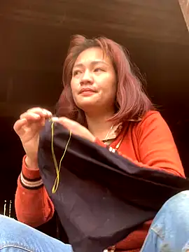 Snapshot of Lara-11 chatting on November 21, 2025, 3:38 am Lara-11 online show from November 21, 2025, 3:38 am