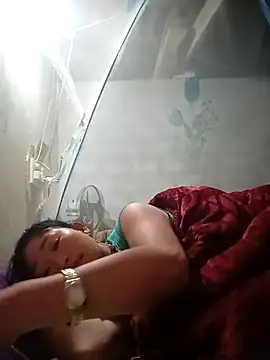 my-my2x online show from November 17, 2025, 1:59 pm