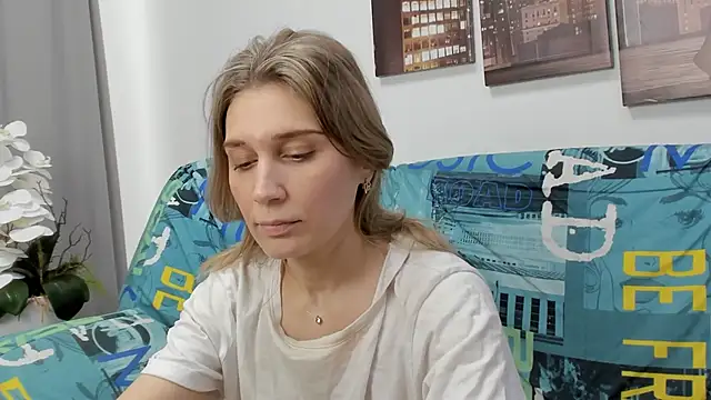 Tenderly Sophie online show from February 13, 2026, 8:14 am