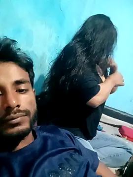 Snapshot of CoupleShow_432 chatting on November 10, 2025, 10:31 am CoupleShow 432 online show from November 10, 2025, 10:31 am