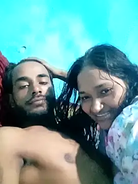 Snapshot of CoupleShow_432 chatting on November 9, 2025, 10:19 am CoupleShow 432 online show from November 9, 2025, 10:19 am