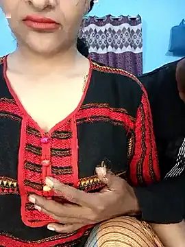 Snapshot of CoupleShow_432 chatting on January 17, 2026, 7:45 am CoupleShow 432 online show from January 17, 2026, 7:45 am