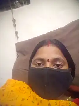 Snapshot of QRESABABY chatting on October 31, 2025, 2:24 pm QRESABABY online show from October 31, 2025, 2:24 pm