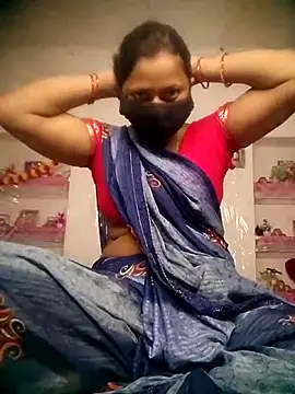 Snapshot of QRESABABY chatting on October 29, 2025, 11:03 pm QRESABABY online show from October 29, 2025, 11:03 pm