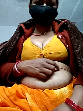 Snapshot of QRESABABY chatting on December 15, 2025, 10:04 pm QRESABABY online show from December 15, 2025, 10:04 pm