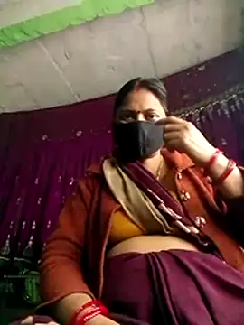 Snapshot of QRESABABY chatting on December 2, 2025, 5:25 pm QRESABABY online show from December 2, 2025, 5:25 pm