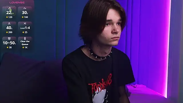 Snapshot of DavidLeatherhofff chatting on November 7, 2025, 3:16 pm DavidLeatherhofff online show from November 7, 2025, 3:16 pm