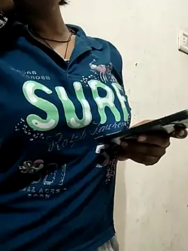 Snapshot of Rinki_hoty chatting on November 2, 2025, 4:28 am Rinki hoty online show from November 2, 2025, 4:28 am