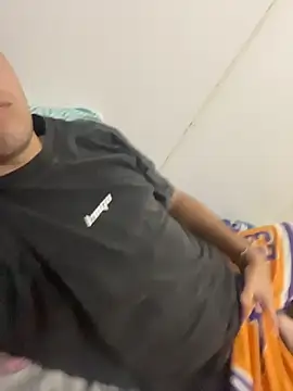 Snapshot of Gduende7 chatting on December 1, 2025, 6:03 am Gduende7 online show from December 1, 2025, 6:03 am