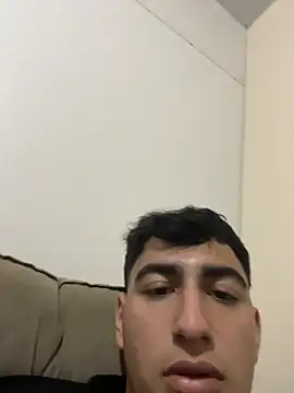 Snapshot of Gduende7 chatting on November 23, 2025, 8:35 am Gduende7 online show from November 23, 2025, 8:35 am