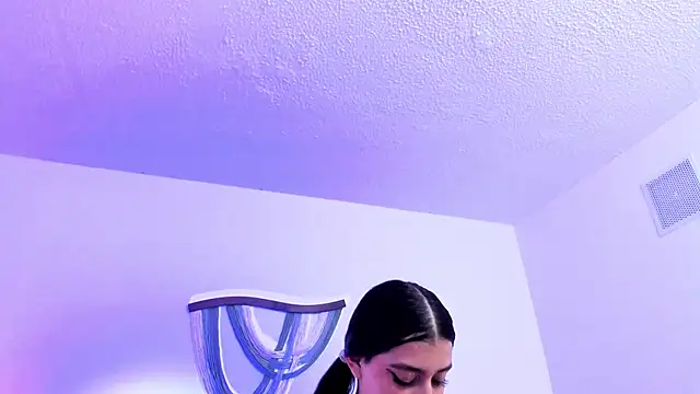 Snapshot of violettlorraine_ chatting on October 23, 2025, 7:56 pm violettlorraine  online show from October 23, 2025, 7:56 pm