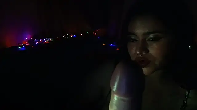 Snapshot of Magic_Alicee_ chatting on November 12, 2025, 4:05 am Magic Alicee online show from November 12, 2025, 4:05 am