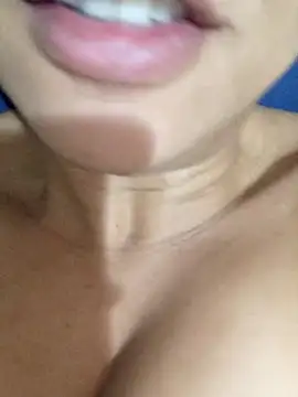 Bruninhadeusa online show from January 12, 2026, 10:33 am