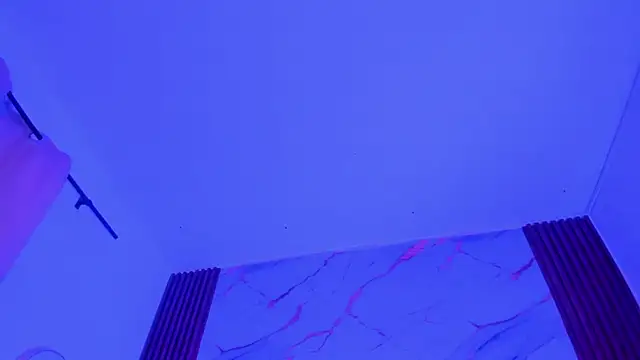 Snapshot of Luna_Sthonem chatting on November 7, 2025, 1:26 pm Luna Sthonem online show from November 7, 2025, 1:26 pm