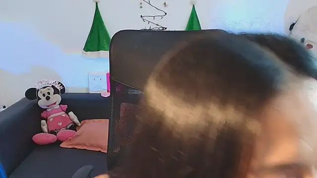 Kriscut 1 online show from December 14, 2025, 5:46 am