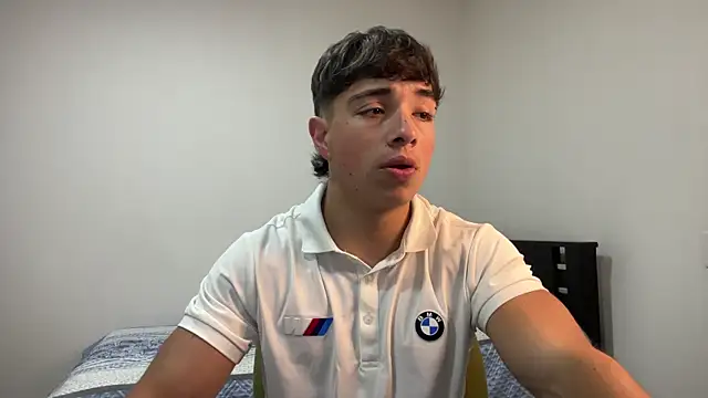 Snapshot of JUSTIN_JHONS chatting on November 13, 2025, 1:09 am JUSTIN JHONS online show from November 13, 2025, 1:09 am