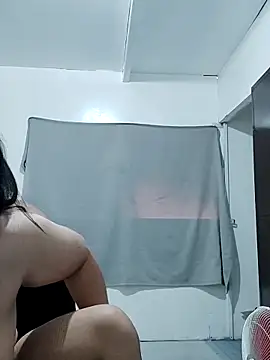 honeykoh online show from June 19, 2026, 2:28 am