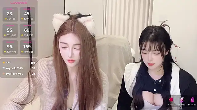 Follyise online show from November 26, 2025, 12:27 pm