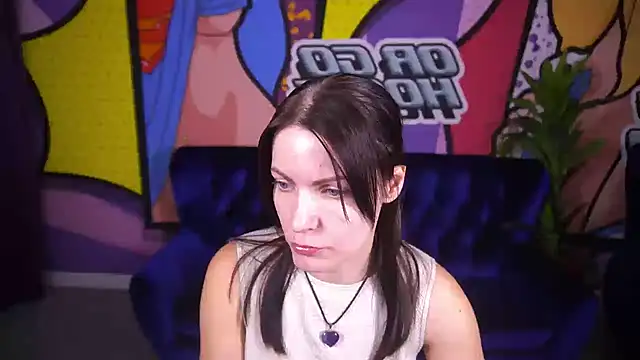 Snapshot of SofieMoons chatting on November 24, 2025, 1:33 pm SofieMoons online show from November 24, 2025, 1:33 pm