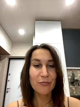 AliceLili online show from October 22, 2025, 11:09 am