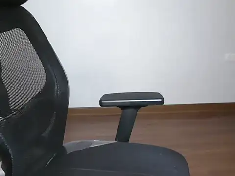 lustyruhh online show from February 25, 2026, 7:30 am