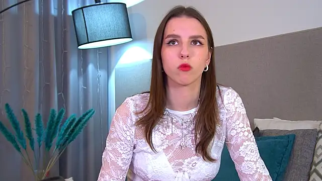 Snapshot of AliceAtkins chatting on November 23, 2025, 6:45 am AliceAtkins online show from November 23, 2025, 6:45 am