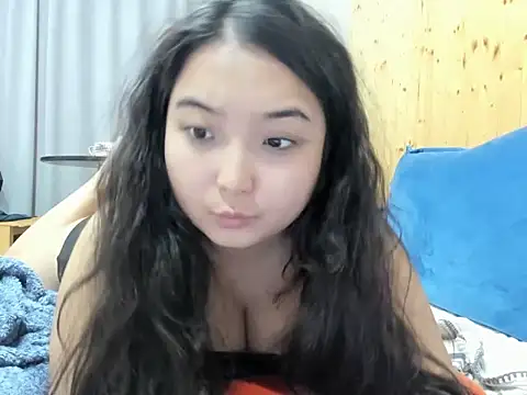 Snapshot of miomyao chatting on October 24, 2025, 2:38 pm miomyao online show from October 24, 2025, 2:38 pm