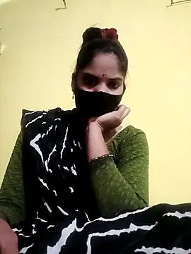 Snapshot of Shreya-750 chatting on November 22, 2025, 8:46 am Shreya-750 online show from November 22, 2025, 8:46 am