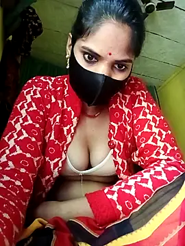 Snapshot of Shreya-750 chatting on November 19, 2025, 3:39 am Shreya-750 online show from November 19, 2025, 3:39 am