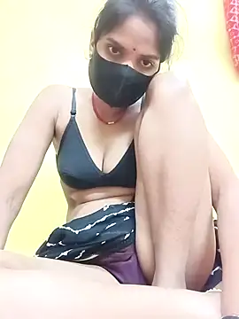 Snapshot of Shreya-750 chatting on November 24, 2025, 3:34 pm Shreya-750 online show from November 24, 2025, 3:34 pm